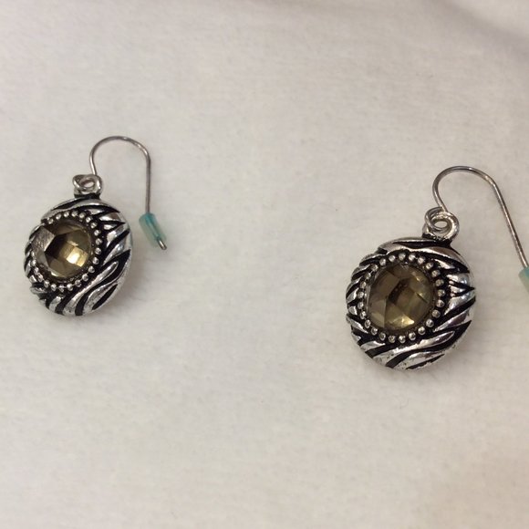Vintage Silver Drop Earrings with Green Amber Looking Stone - Picture 11 of 15